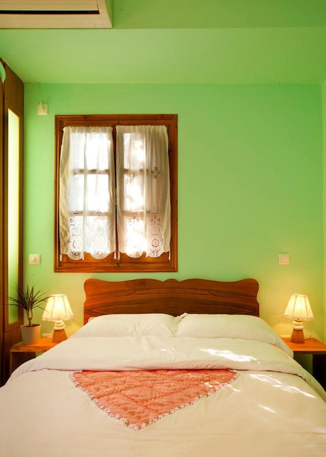 داموشاري Victoria'S Guesthouse المظهر الخارجي الصورة