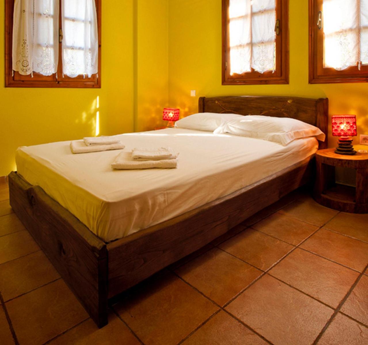 داموشاري Victoria'S Guesthouse المظهر الخارجي الصورة