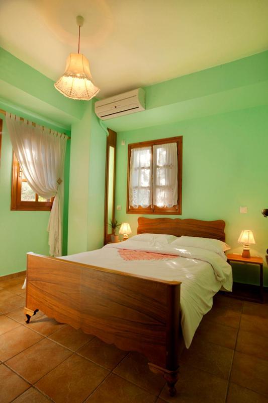 داموشاري Victoria'S Guesthouse المظهر الخارجي الصورة